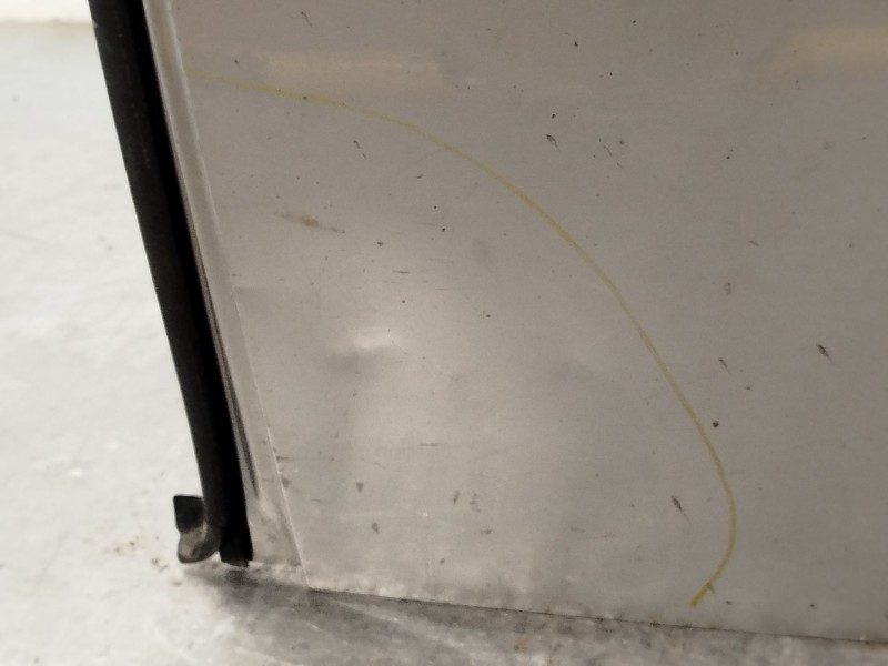 Recambio de puerta trasera derecha para peugeot partner furgoneta/monovolumen 1.6 hdi 16v referencia OEM IAM 8703E4  