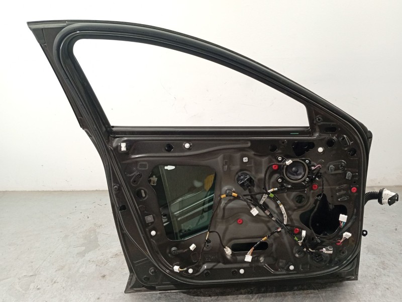 Recambio de puerta delantera izquierda para mazda 3 hatchback (bp) skyactiv-x m hybrid referencia OEM IAM BCY15902XC  