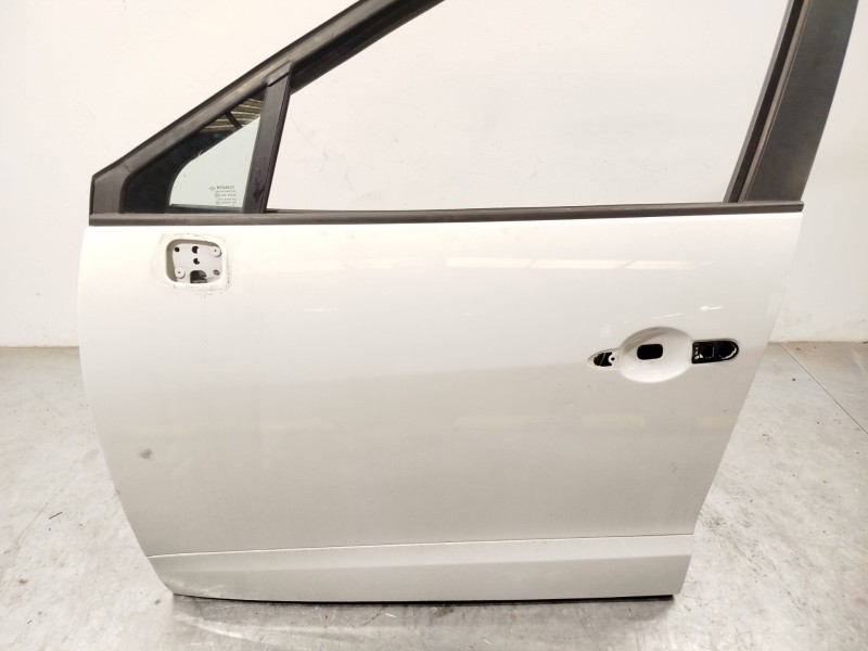 Recambio de puerta delantera izquierda para renault scénic iii (jz0/1_) 1.2 tce referencia OEM IAM 801013881R  