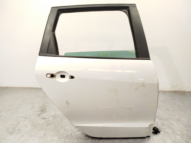 Recambio de puerta trasera derecha para renault scénic iii (jz0/1_) 1.2 tce referencia OEM IAM 821005429R  