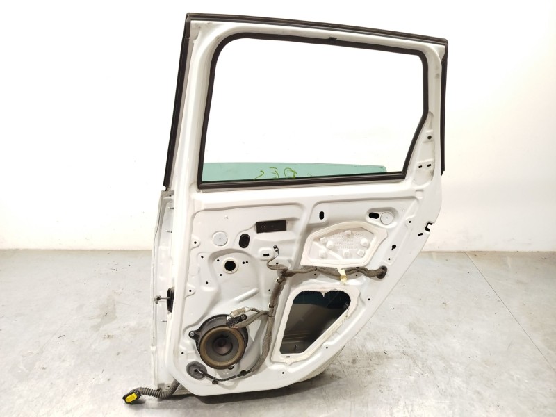 Recambio de puerta trasera derecha para renault scénic iii (jz0/1_) 1.2 tce referencia OEM IAM 821005429R  