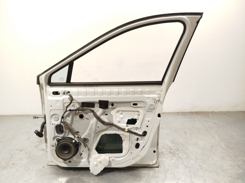 Recambio de puerta delantera derecha para renault scénic iii (jz0/1_) 1.2 tce referencia OEM IAM 801008930R  