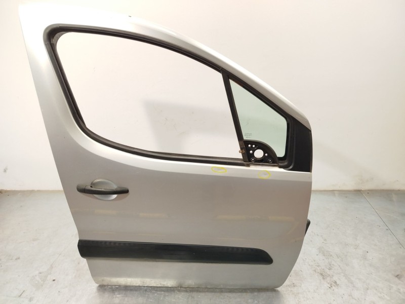 Recambio de puerta delantera derecha para peugeot partner furgoneta/monovolumen 1.6 hdi 16v referencia OEM IAM 9004Z6  