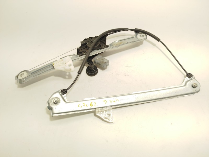 Recambio de elevalunas delantero derecho para mazda 3 hatchback (bp) skyactiv-x m hybrid referencia OEM IAM BCJH5858X  