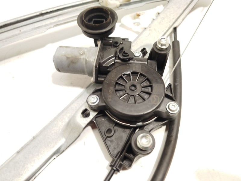 Recambio de elevalunas delantero izquierdo para mazda 3 hatchback (bp) skyactiv-x m hybrid referencia OEM IAM BCJH5958X  