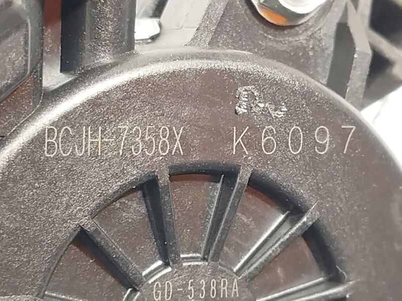 Recambio de elevalunas trasero izquierdo para mazda 3 hatchback (bp) skyactiv-x m hybrid referencia OEM IAM BCJH7358X  