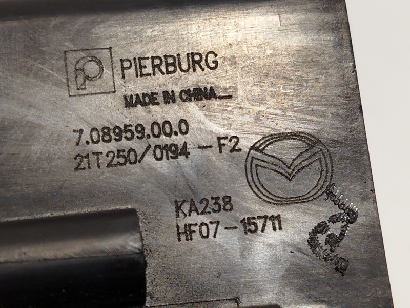 Recambio de bomba agua para mazda 3 hatchback (bp) skyactiv-x m hybrid referencia OEM IAM HF0715711  708959000