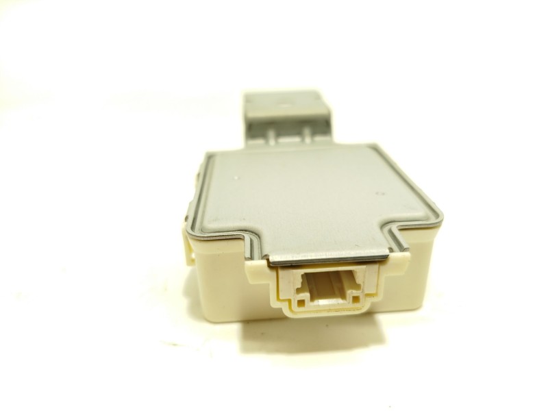 Recambio de modulo electronico para mazda 3 hatchback (bp) skyactiv-x m hybrid referencia OEM IAM BCWB675D4A  