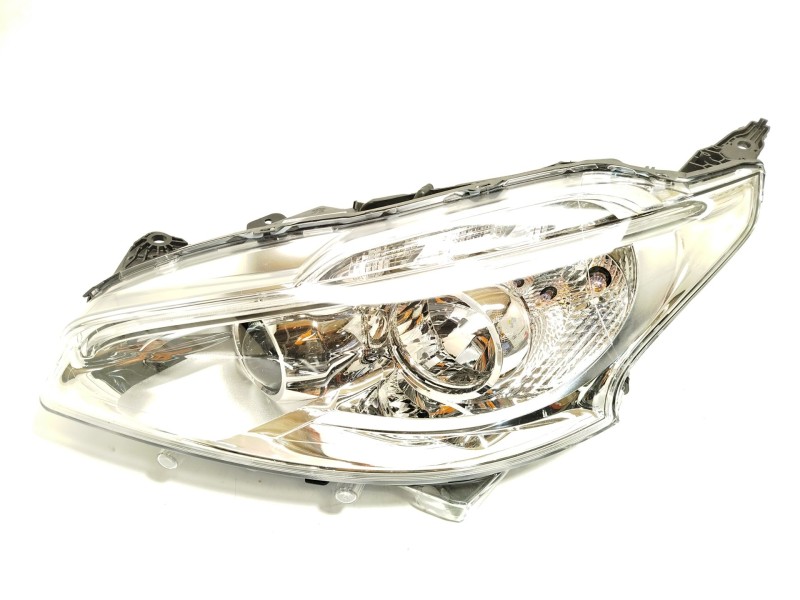 FARO IZQUIERDO 1685352580 89907270