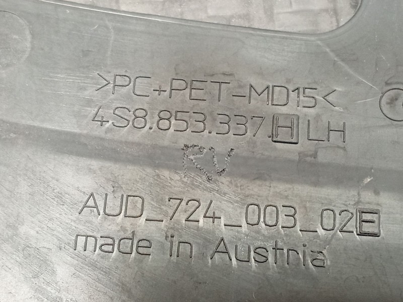 Recambio de moldura para audi r8 (4s3, 4sp) 5.2 fsi quattro referencia OEM IAM 4S8853337H  