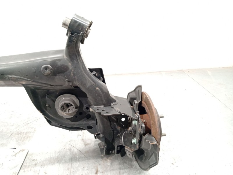 Recambio de puente trasero para mazda 3 hatchback (bp) skyactiv-x m hybrid referencia OEM IAM BCKE28B0XE  