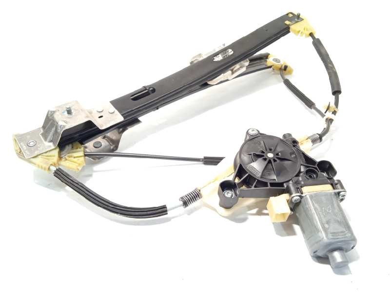 ELEVALUNAS DELANTERO DERECHO 5Q0959802B 