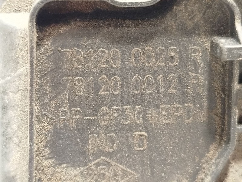 Recambio de tapa exterior combustible para renault scénic iii (jz0/1_) 1.2 tce referencia OEM IAM 781200025R  