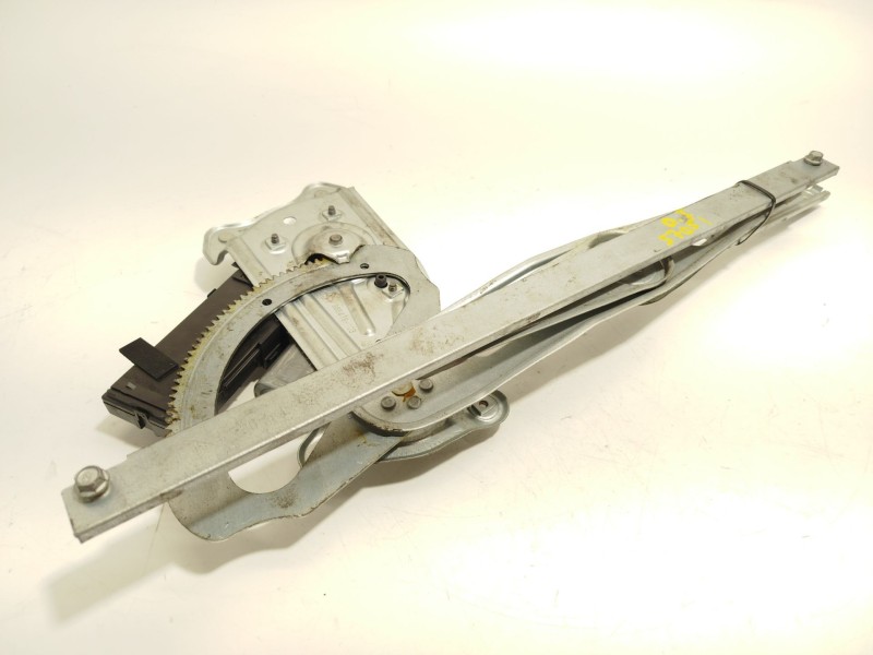 Recambio de elevalunas delantero izquierdo para renault scénic iii (jz0/1_) 1.2 tce referencia OEM IAM 807319718R 807212569R 