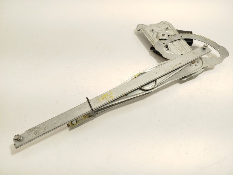 Recambio de elevalunas delantero derecho para renault scénic iii (jz0/1_) 1.2 tce referencia OEM IAM 807302741R 807205115R 