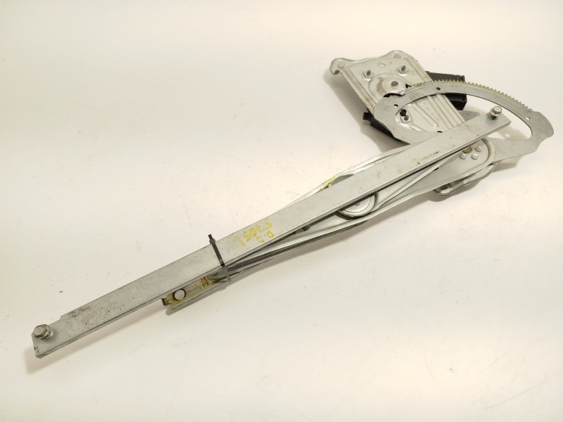 Recambio de elevalunas delantero derecho para renault scénic iii (jz0/1_) 1.2 tce referencia OEM IAM 807302741R 807205115R 