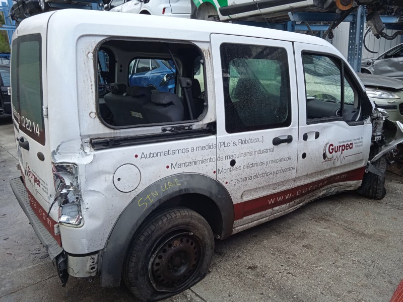 ford tourneo connect del año 2012