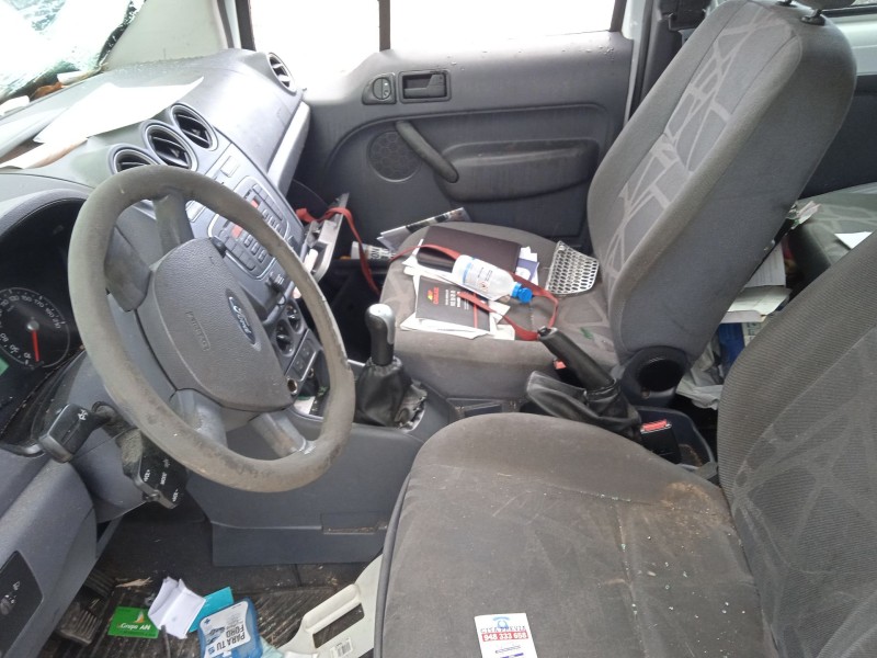 ford tourneo connect del año 2012