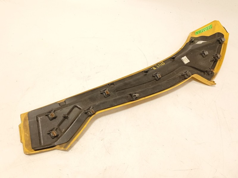 Recambio de embellecedor para audi r8 (4s3, 4sp) 5.2 fsi quattro referencia OEM IAM 4S8853166A 4S8853166AGRU 