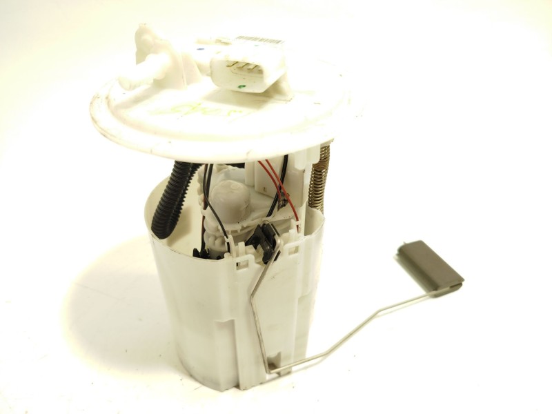 Recambio de bomba combustible para renault scénic iii (jz0/1_) 1.2 tce referencia OEM IAM 172021706R  0580200148