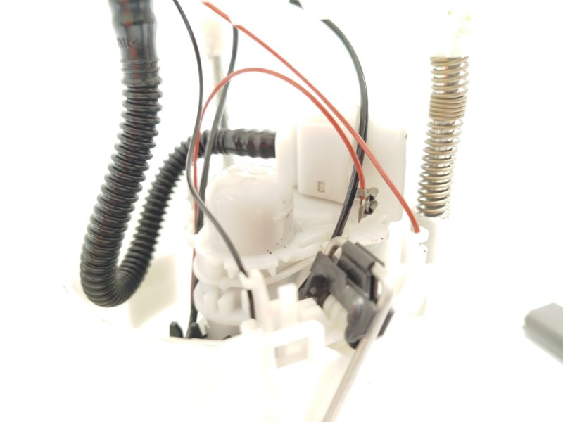 Recambio de bomba combustible para renault scénic iii (jz0/1_) 1.2 tce referencia OEM IAM 172021706R  0580200148