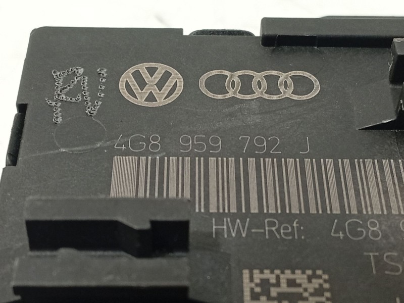 Recambio de modulo confort para audi r8 (4s3, 4sp) 5.2 fsi quattro referencia OEM IAM 4G8959792J  