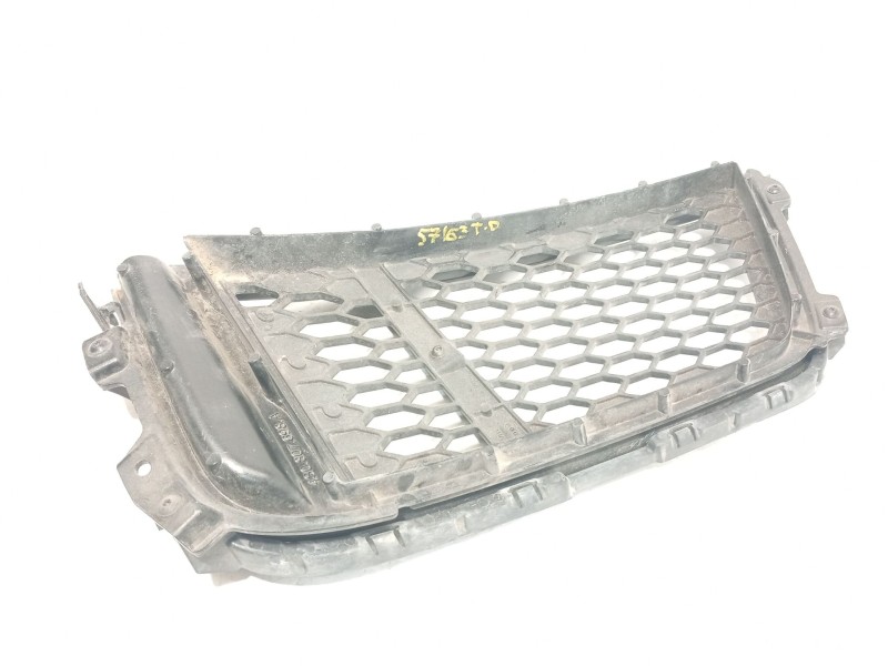 Recambio de rejilla paragolpes derecha para audi r8 (4s3, 4sp) 5.2 fsi quattro referencia OEM IAM 4S0807698A 4S0807676ARN4 