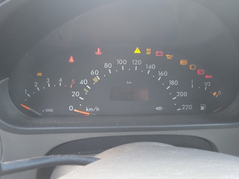 mercedes-benz clase a (w168) del año 2001