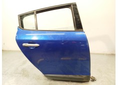 Recambio de puerta trasera derecha para renault megane iii hatchback (bz0/1_, b3_) 1.9 dci (bz0n, bz0j) referencia OEM IAM 82100