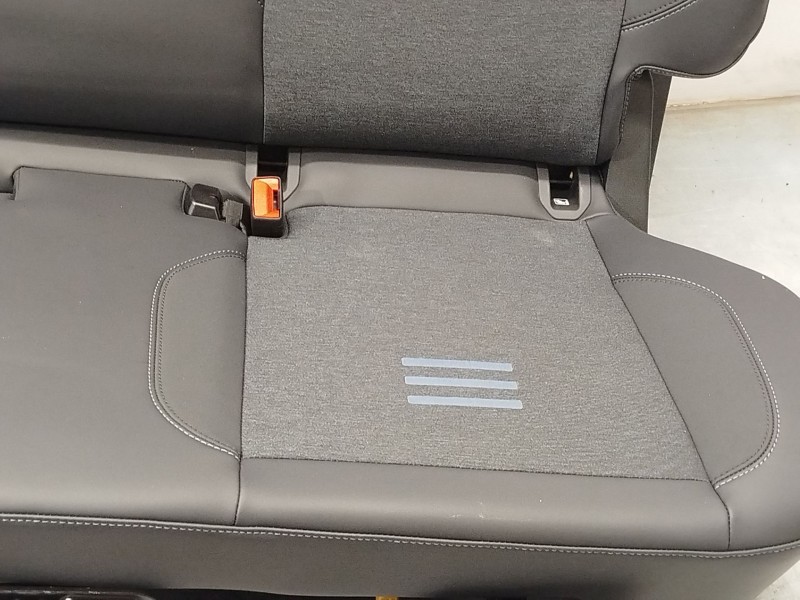 Recambio de juego asientos completo para ford tourneo courier 1.0 ecoboost referencia OEM IAM NOREF  