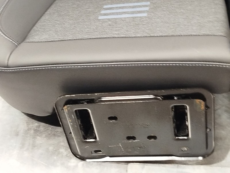 Recambio de juego asientos completo para ford tourneo courier 1.0 ecoboost referencia OEM IAM NOREF  