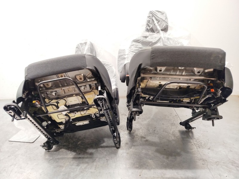 Recambio de juego asientos completo para ford tourneo courier 1.0 ecoboost referencia OEM IAM NOREF  