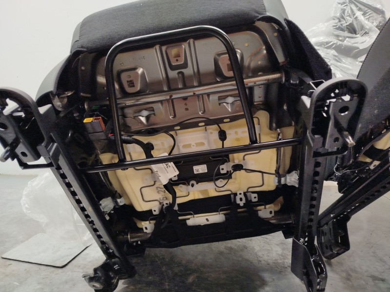 Recambio de juego asientos completo para ford tourneo courier 1.0 ecoboost referencia OEM IAM NOREF  