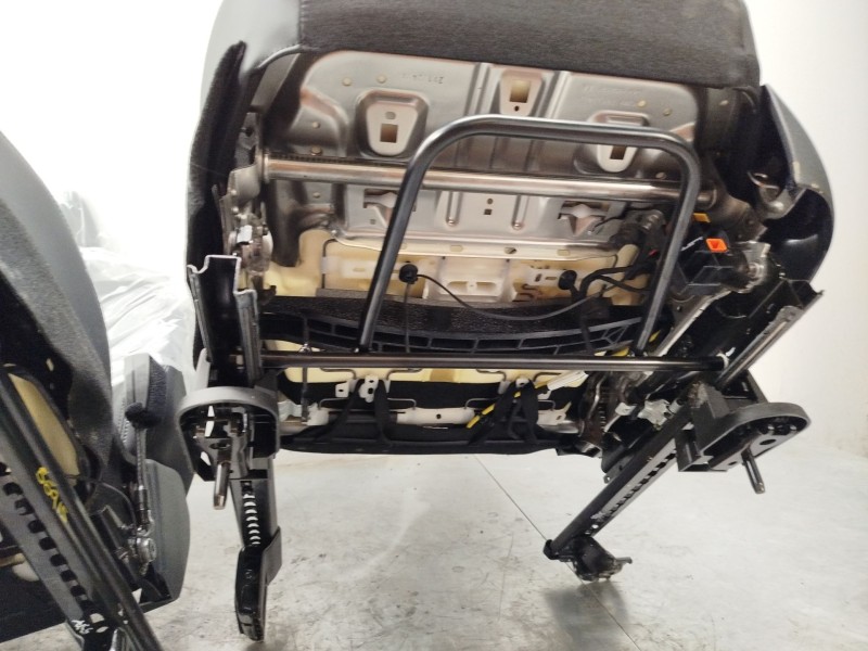 Recambio de juego asientos completo para ford tourneo courier 1.0 ecoboost referencia OEM IAM NOREF  