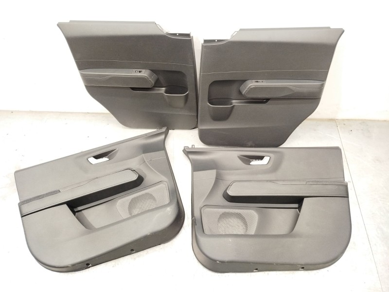 Recambio de juego asientos completo para ford tourneo courier 1.0 ecoboost referencia OEM IAM NOREF  