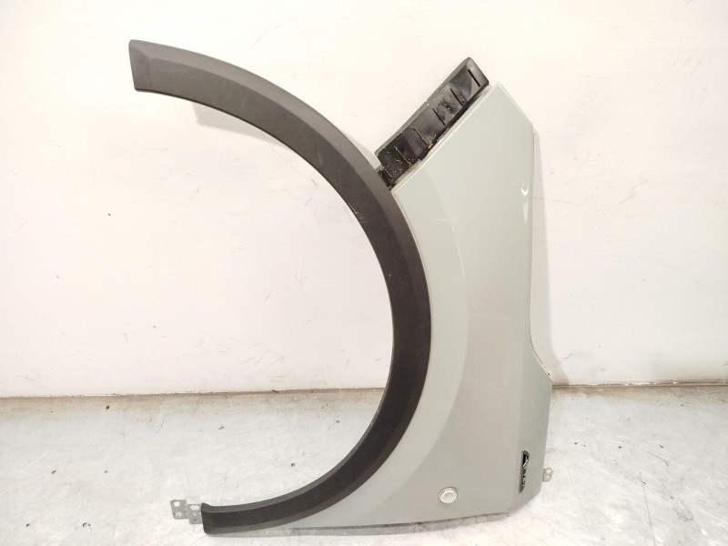 Recambio de aleta delantera izquierda para ford tourneo courier 1.0 ecoboost referencia OEM IAM 2770806  