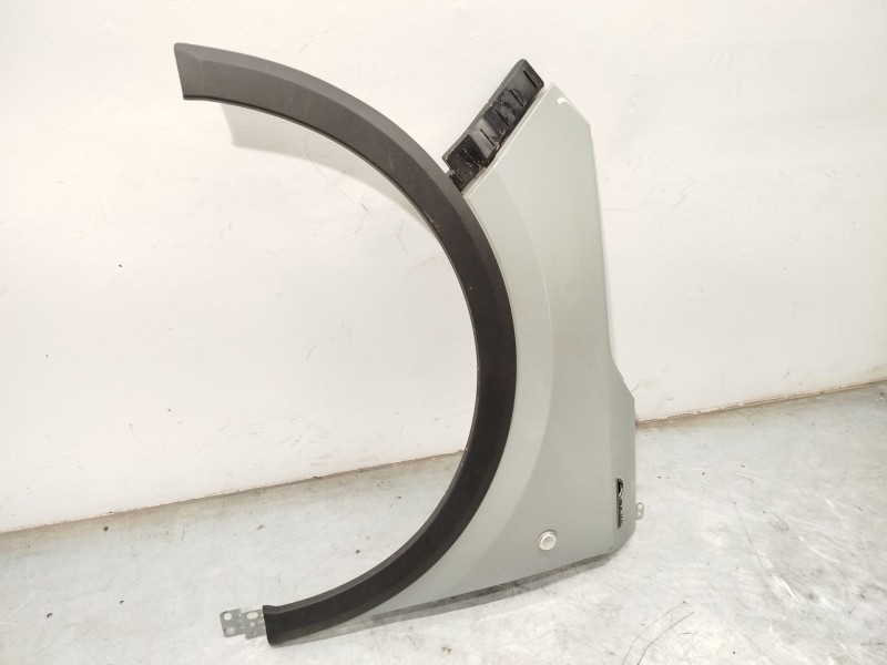 Recambio de aleta delantera izquierda para ford tourneo courier 1.0 ecoboost referencia OEM IAM 2770806  