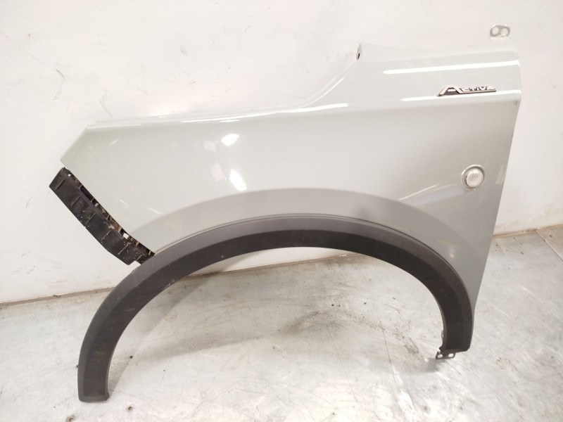 Recambio de aleta delantera izquierda para ford tourneo courier 1.0 ecoboost referencia OEM IAM 2770806  