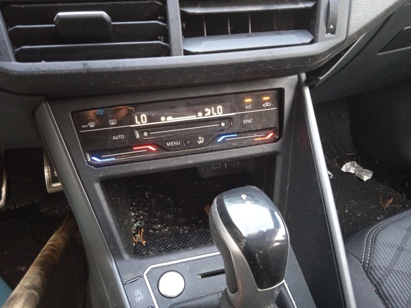 volkswagen taigo (cs1) del año 2024