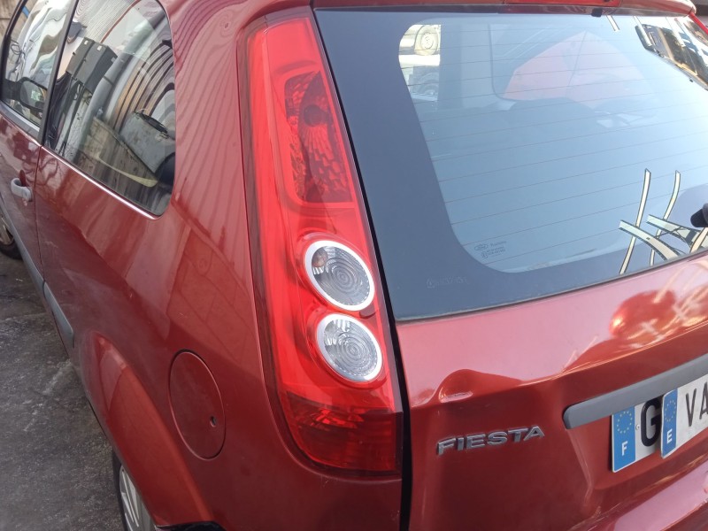 ford fiesta v (jh_, jd_) del año 2001