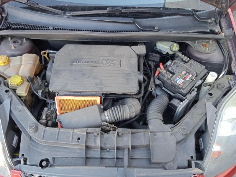 ford fiesta v (jh_, jd_) del año 2001