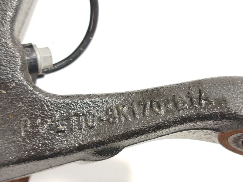 Recambio de mangueta delantera derecha para ford tourneo courier 1.0 ecoboost referencia OEM IAM L1TC3K170B1A 2413002 2413072