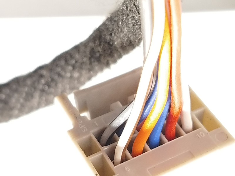 Recambio de retrovisor izquierdo para ford tourneo courier 1.0 ecoboost referencia OEM IAM 2684419 R2X617E715BB 