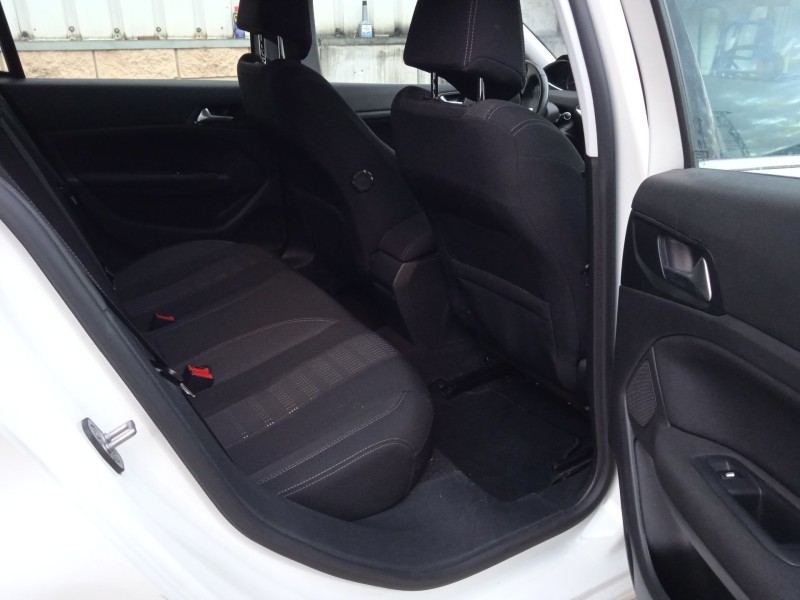 peugeot 308 ii (lb_, lp_, lw_, lh_, l3_) del año 2017