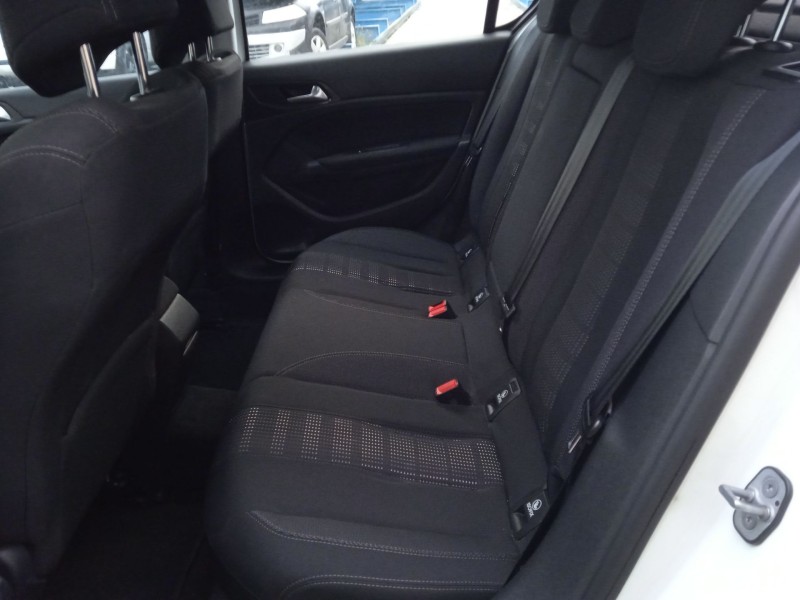 peugeot 308 ii (lb_, lp_, lw_, lh_, l3_) del año 2017