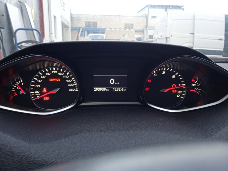 peugeot 308 ii (lb_, lp_, lw_, lh_, l3_) del año 2017