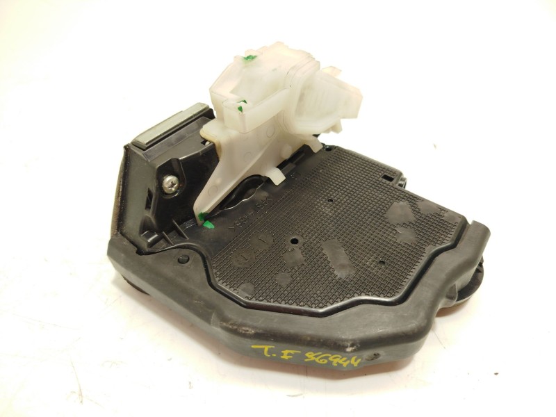 CERRADURA PUERTA TRASERA IZQUIERDA 69060F4010 