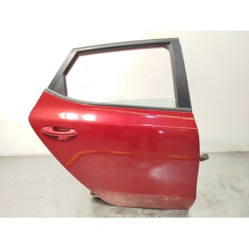 Recambio de puerta trasera derecha para kia cee´d 1.4 crdi cat referencia OEM IAM 77004A2000  