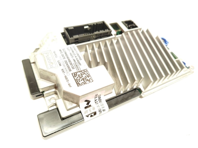 Recambio de sistema navegacion gps para ford tourneo courier 1.0 ecoboost referencia OEM IAM SU5T14G670AMH R2XT14G670AHF 