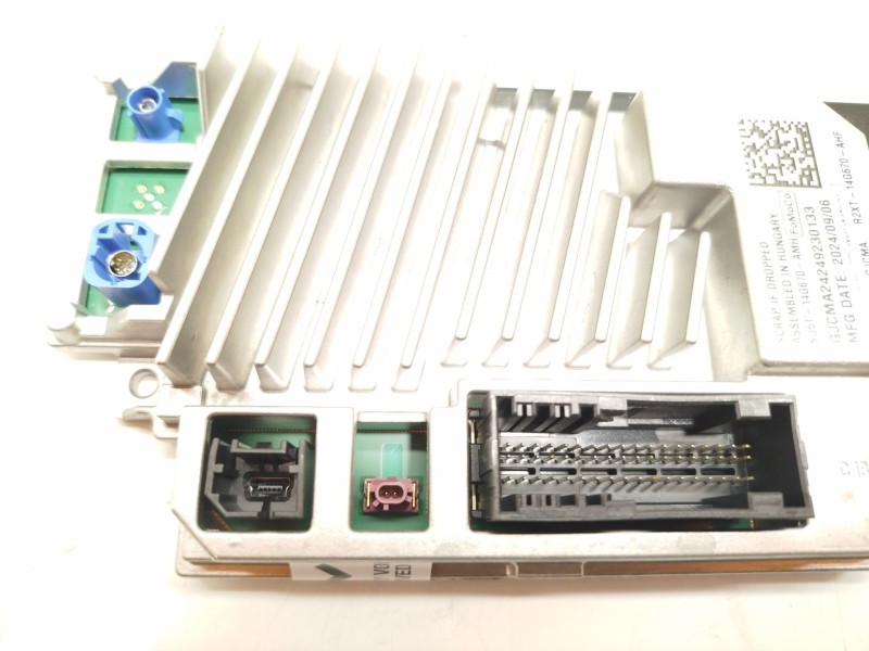 Recambio de sistema navegacion gps para ford tourneo courier 1.0 ecoboost referencia OEM IAM SU5T14G670AMH R2XT14G670AHF 